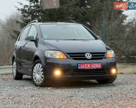 Сірий Фольксваген Golf Plus, об'ємом двигуна 1.4 л та пробігом 184 тис. км за 6250 $, фото 1 на Automoto.ua