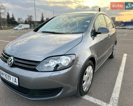Серый Фольксваген Гольф Плюс, объемом двигателя 1.4 л и пробегом 210 тыс. км за 7350 $, фото 1 на Automoto.ua
