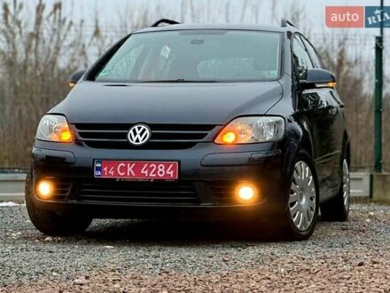 Серый Фольксваген Гольф Плюс, объемом двигателя 1.4 л и пробегом 184 тыс. км за 6390 $, фото 1 на Automoto.ua