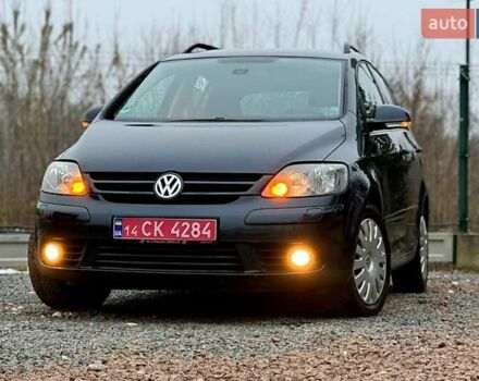 Сірий Фольксваген Golf Plus, об'ємом двигуна 1.4 л та пробігом 184 тис. км за 6390 $, фото 1 на Automoto.ua