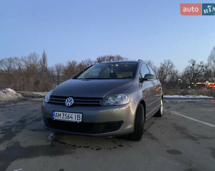 Сірий Фольксваген Golf Plus, об'ємом двигуна 1.4 л та пробігом 224 тис. км за 6450 $, фото 1 на Automoto.ua