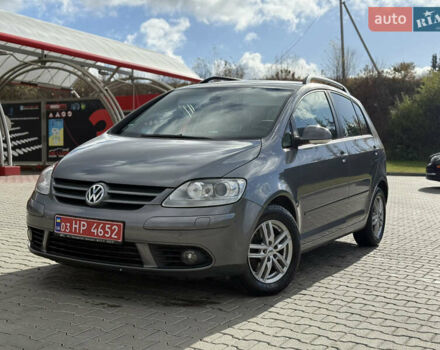 Серый Фольксваген Гольф Плюс, объемом двигателя 1.4 л и пробегом 177 тыс. км за 6800 $, фото 1 на Automoto.ua