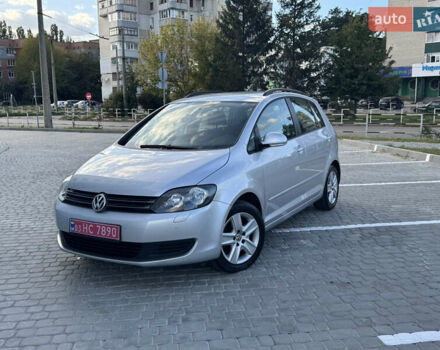 Сірий Фольксваген Golf Plus, об'ємом двигуна 1.4 л та пробігом 190 тис. км за 7550 $, фото 1 на Automoto.ua