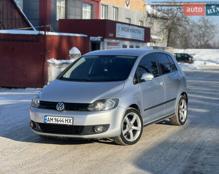 Серый Фольксваген Гольф Плюс, объемом двигателя 1.6 л и пробегом 272 тыс. км за 7300 $, фото 1 на Automoto.ua