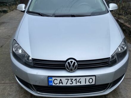 Фольксваген Golf Plus 2010 у Черкасах на Automoto.ua Сірий Фольксваген Golf Plus, об'ємом двигуна 0.16 л та пробігом 254 тис. км за 7400 $, фото 1 на Automoto.ua