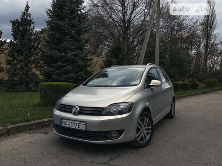 Фольксваген Гольф Плюс 2011 в Одессе на Automoto.ua Серый Фольксваген Гольф Плюс, объемом двигателя 1.4 л и пробегом 146 тыс. км за 8200 $, фото 1 на Automoto.ua