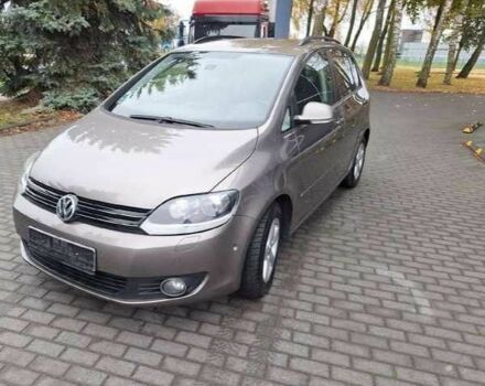 Серый Фольксваген Гольф Плюс, объемом двигателя 2 л и пробегом 280 тыс. км за 3600 $, фото 1 на Automoto.ua