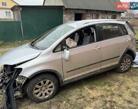 Серый Фольксваген Гольф Плюс, объемом двигателя 1.6 л и пробегом 160 тыс. км за 3700 $, фото 1 на Automoto.ua