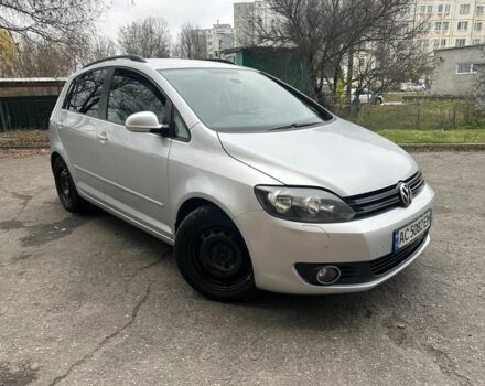 Серый Фольксваген Гольф Плюс, объемом двигателя 1.6 л и пробегом 245 тыс. км за 10200 $, фото 1 на Automoto.ua
