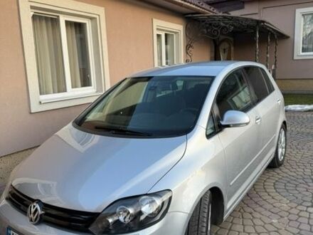 Сірий Фольксваген Golf Plus, об'ємом двигуна 2 л та пробігом 182 тис. км за 10250 $, фото 1 на Automoto.ua