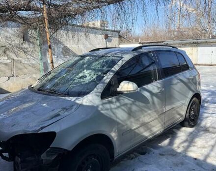 Сірий Фольксваген Golf Plus, об'ємом двигуна 1.6 л та пробігом 166 тис. км за 5500 $, фото 1 на Automoto.ua