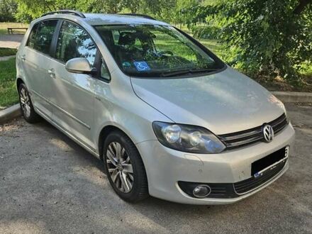 Сірий Фольксваген Golf Plus, об'ємом двигуна 1.6 л та пробігом 113 тис. км за 13500 $, фото 1 на Automoto.ua
