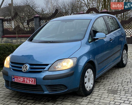 Синий Фольксваген Гольф Плюс, объемом двигателя 1.4 л и пробегом 132 тыс. км за 4700 $, фото 10 на Automoto.ua