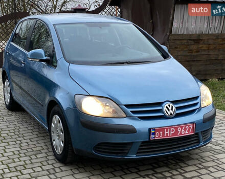 Синий Фольксваген Гольф Плюс, объемом двигателя 1.4 л и пробегом 132 тыс. км за 4700 $, фото 7 на Automoto.ua