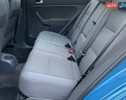 Синий Фольксваген Гольф Плюс, объемом двигателя 1.4 л и пробегом 132 тыс. км за 4700 $, фото 34 на Automoto.ua