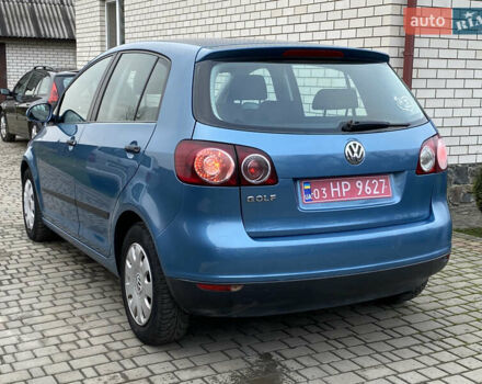 Синий Фольксваген Гольф Плюс, объемом двигателя 1.4 л и пробегом 132 тыс. км за 4700 $, фото 14 на Automoto.ua
