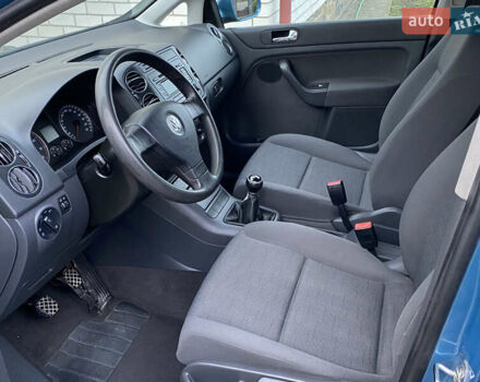 Синий Фольксваген Гольф Плюс, объемом двигателя 1.4 л и пробегом 132 тыс. км за 4700 $, фото 35 на Automoto.ua