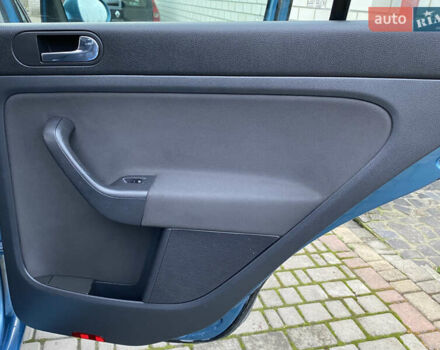 Синий Фольксваген Гольф Плюс, объемом двигателя 1.4 л и пробегом 132 тыс. км за 4700 $, фото 28 на Automoto.ua