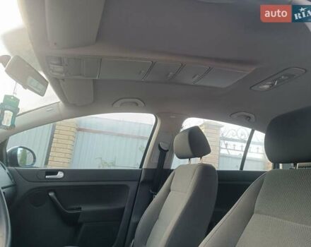 Синій Фольксваген Golf Plus, об'ємом двигуна 1.6 л та пробігом 286 тис. км за 5600 $, фото 25 на Automoto.ua