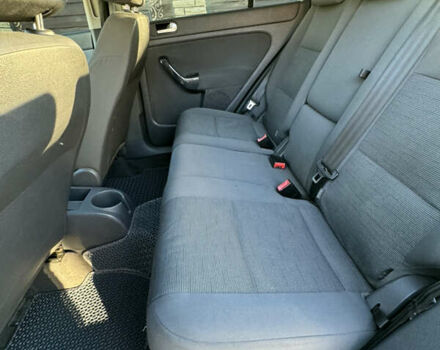 Синий Фольксваген Гольф Плюс, объемом двигателя 1.6 л и пробегом 281 тыс. км за 4800 $, фото 21 на Automoto.ua