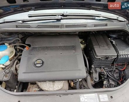 Синий Фольксваген Гольф Плюс, объемом двигателя 1.4 л и пробегом 222 тыс. км за 4700 $, фото 22 на Automoto.ua