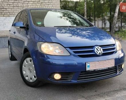 Синий Фольксваген Гольф Плюс, объемом двигателя 1.6 л и пробегом 205 тыс. км за 4600 $, фото 10 на Automoto.ua
