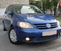 Синий Фольксваген Гольф Плюс, объемом двигателя 1.6 л и пробегом 205 тыс. км за 4600 $, фото 10 на Automoto.ua