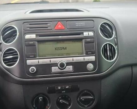 Синий Фольксваген Гольф Плюс, объемом двигателя 1.6 л и пробегом 229 тыс. км за 5000 $, фото 21 на Automoto.ua