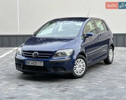 Синий Фольксваген Гольф Плюс, объемом двигателя 1.6 л и пробегом 237 тыс. км за 5850 $, фото 14 на Automoto.ua