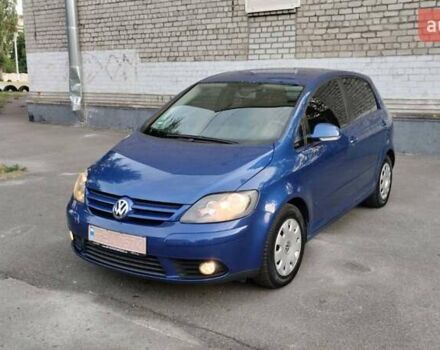 Синий Фольксваген Гольф Плюс, объемом двигателя 1.6 л и пробегом 205 тыс. км за 4600 $, фото 9 на Automoto.ua