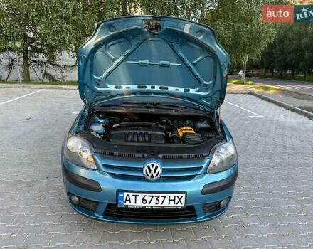 Синий Фольксваген Гольф Плюс, объемом двигателя 1.6 л и пробегом 262 тыс. км за 7499 $, фото 37 на Automoto.ua