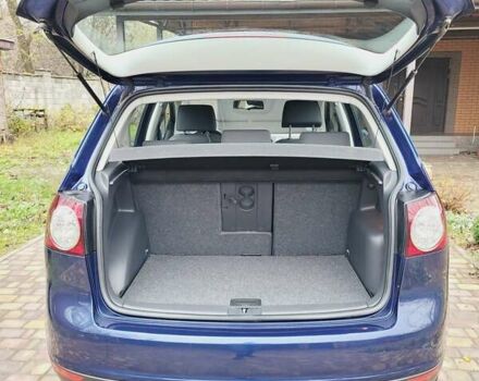 Синий Фольксваген Гольф Плюс, объемом двигателя 1.4 л и пробегом 89 тыс. км за 5600 $, фото 18 на Automoto.ua