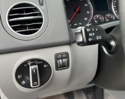 Синий Фольксваген Гольф Плюс, объемом двигателя 1.6 л и пробегом 180 тыс. км за 6299 $, фото 16 на Automoto.ua