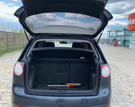 Синий Фольксваген Гольф Плюс, объемом двигателя 1.9 л и пробегом 250 тыс. км за 6000 $, фото 6 на Automoto.ua