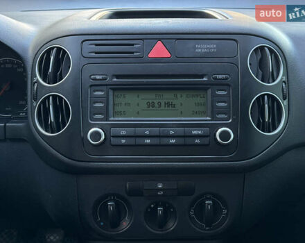 Синий Фольксваген Гольф Плюс, объемом двигателя 1.6 л и пробегом 281 тыс. км за 4800 $, фото 26 на Automoto.ua