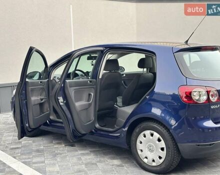 Синий Фольксваген Гольф Плюс, объемом двигателя 1.6 л и пробегом 237 тыс. км за 5850 $, фото 22 на Automoto.ua