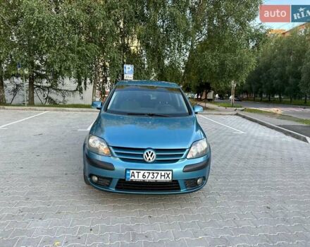Синий Фольксваген Гольф Плюс, объемом двигателя 1.6 л и пробегом 262 тыс. км за 7499 $, фото 8 на Automoto.ua