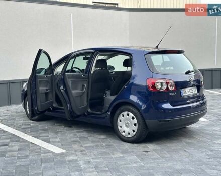 Синий Фольксваген Гольф Плюс, объемом двигателя 1.6 л и пробегом 237 тыс. км за 5850 $, фото 23 на Automoto.ua