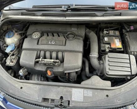 Синий Фольксваген Гольф Плюс, объемом двигателя 1.6 л и пробегом 237 тыс. км за 5850 $, фото 42 на Automoto.ua