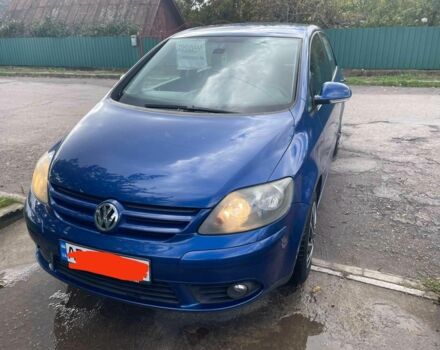 Синий Фольксваген Гольф Плюс, объемом двигателя 1 л и пробегом 224 тыс. км за 5200 $, фото 2 на Automoto.ua