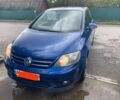 Синий Фольксваген Гольф Плюс, объемом двигателя 1 л и пробегом 224 тыс. км за 5200 $, фото 2 на Automoto.ua