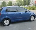 Синий Фольксваген Гольф Плюс, объемом двигателя 1.6 л и пробегом 205 тыс. км за 4600 $, фото 2 на Automoto.ua