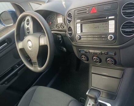 Синій Фольксваген Golf Plus, об'ємом двигуна 1.6 л та пробігом 286 тис. км за 5600 $, фото 26 на Automoto.ua