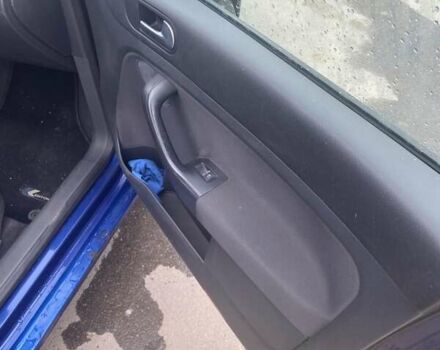 Синий Фольксваген Гольф Плюс, объемом двигателя 1.6 л и пробегом 215 тыс. км за 5400 $, фото 12 на Automoto.ua