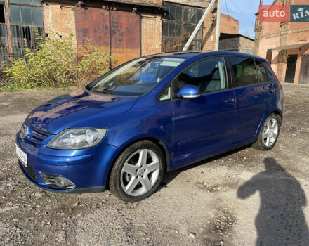 Синий Фольксваген Гольф Плюс, объемом двигателя 1.6 л и пробегом 214 тыс. км за 5700 $, фото 6 на Automoto.ua