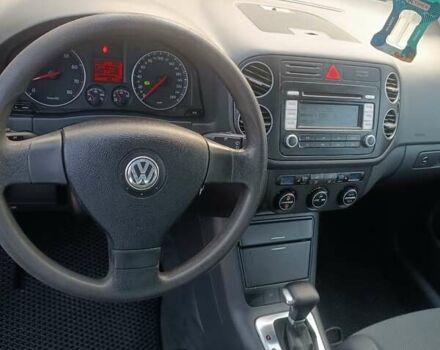 Синій Фольксваген Golf Plus, об'ємом двигуна 1.6 л та пробігом 286 тис. км за 5600 $, фото 21 на Automoto.ua