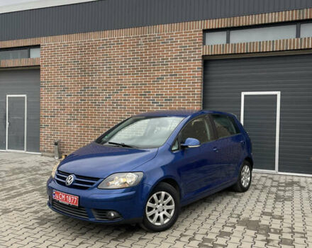 Синий Фольксваген Гольф Плюс, объемом двигателя 1.6 л и пробегом 230 тыс. км за 5200 $, фото 2 на Automoto.ua