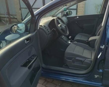 Синій Фольксваген Golf Plus, об'ємом двигуна 1.6 л та пробігом 286 тис. км за 5600 $, фото 29 на Automoto.ua