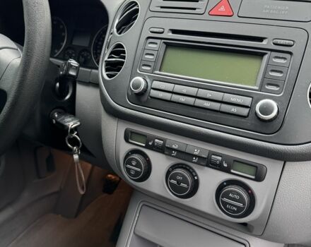 Синий Фольксваген Гольф Плюс, объемом двигателя 1.6 л и пробегом 180 тыс. км за 6299 $, фото 15 на Automoto.ua