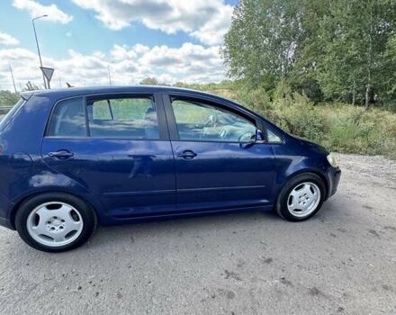 Синий Фольксваген Гольф Плюс, объемом двигателя 1.97 л и пробегом 293 тыс. км за 6000 $, фото 4 на Automoto.ua